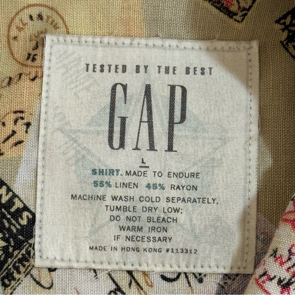 GAP Men's Postcard Print Casual Shirt - Cream and Multicolor Linen Blend Large - Picture 6 of 6